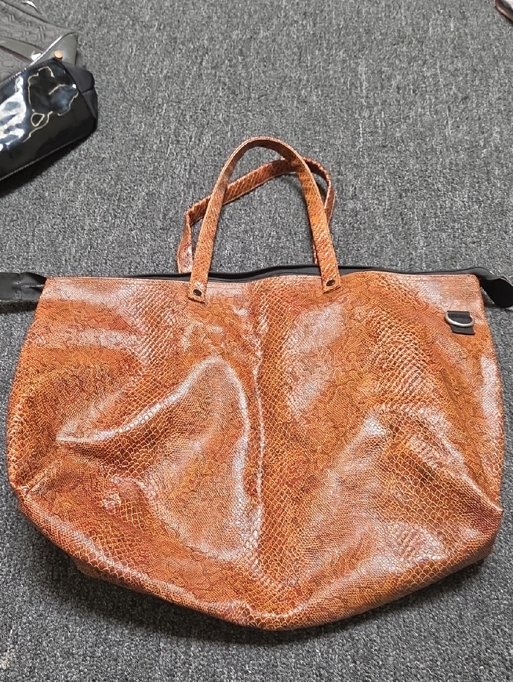 Brown Textured Tote Bag - Unbranded -- Inside Canvas